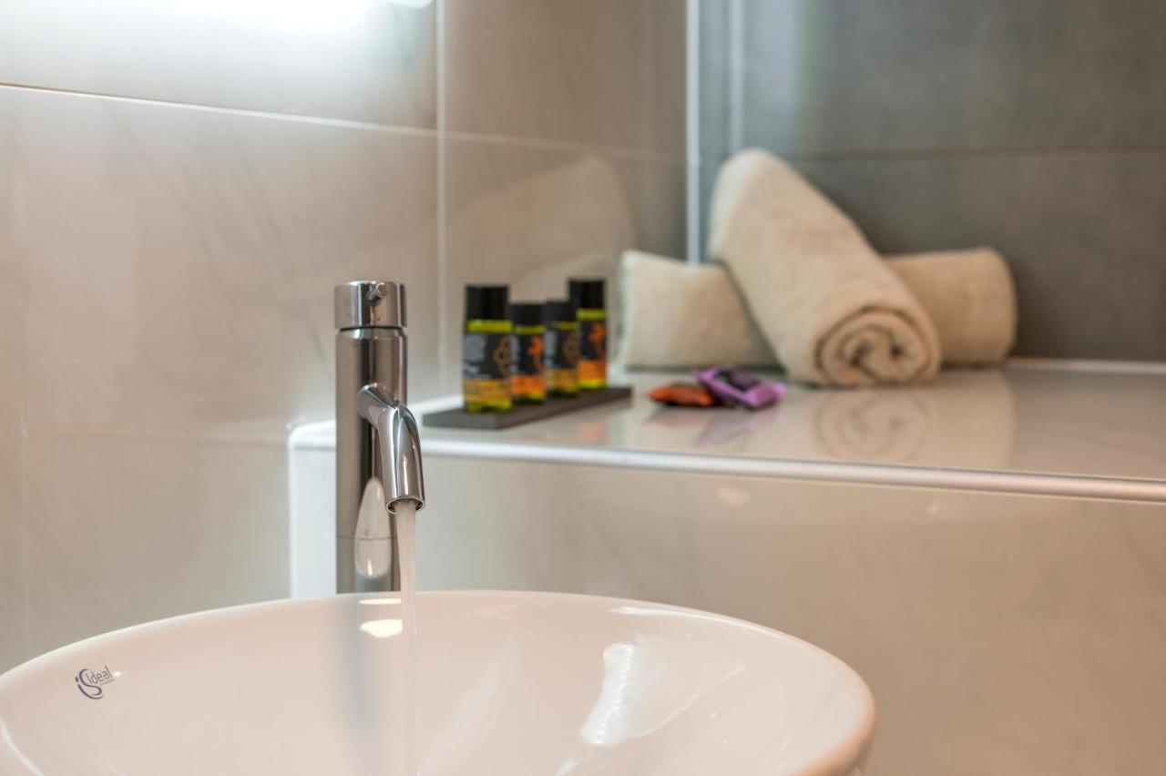 Quarters Luxury Apts Chania  ภายนอก รูปภาพ
