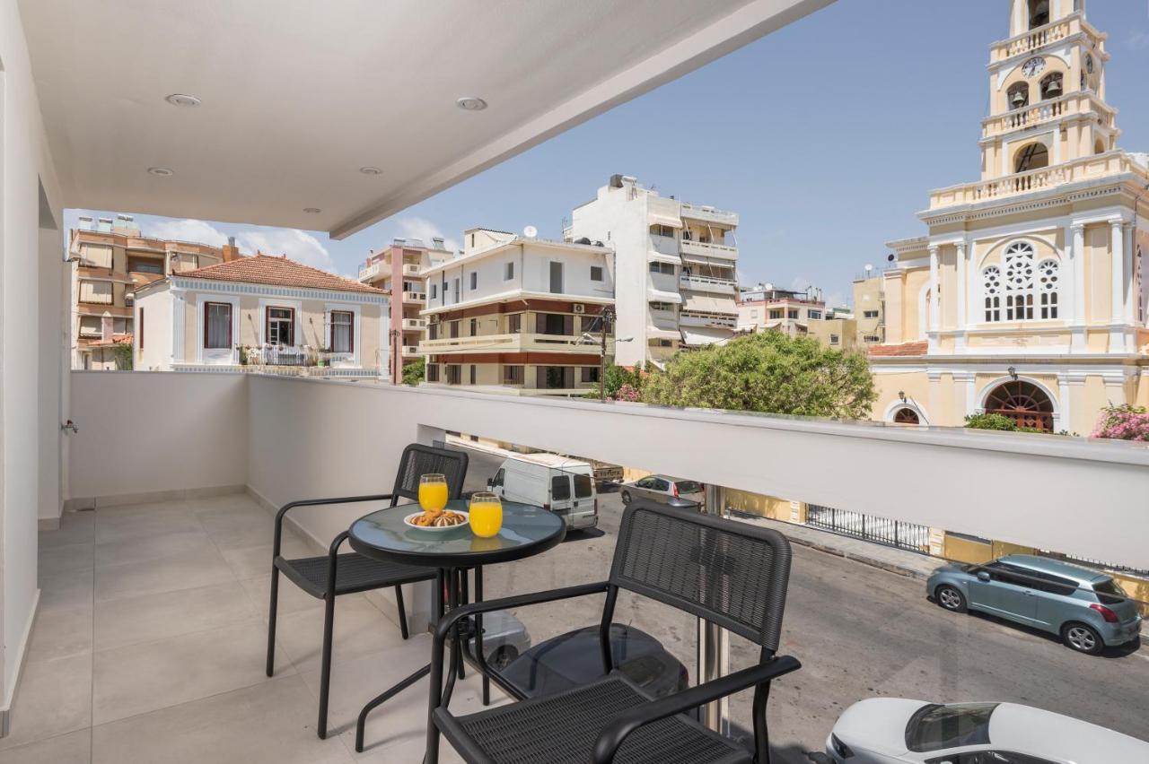 Quarters Luxury Apts Chania  ภายนอก รูปภาพ