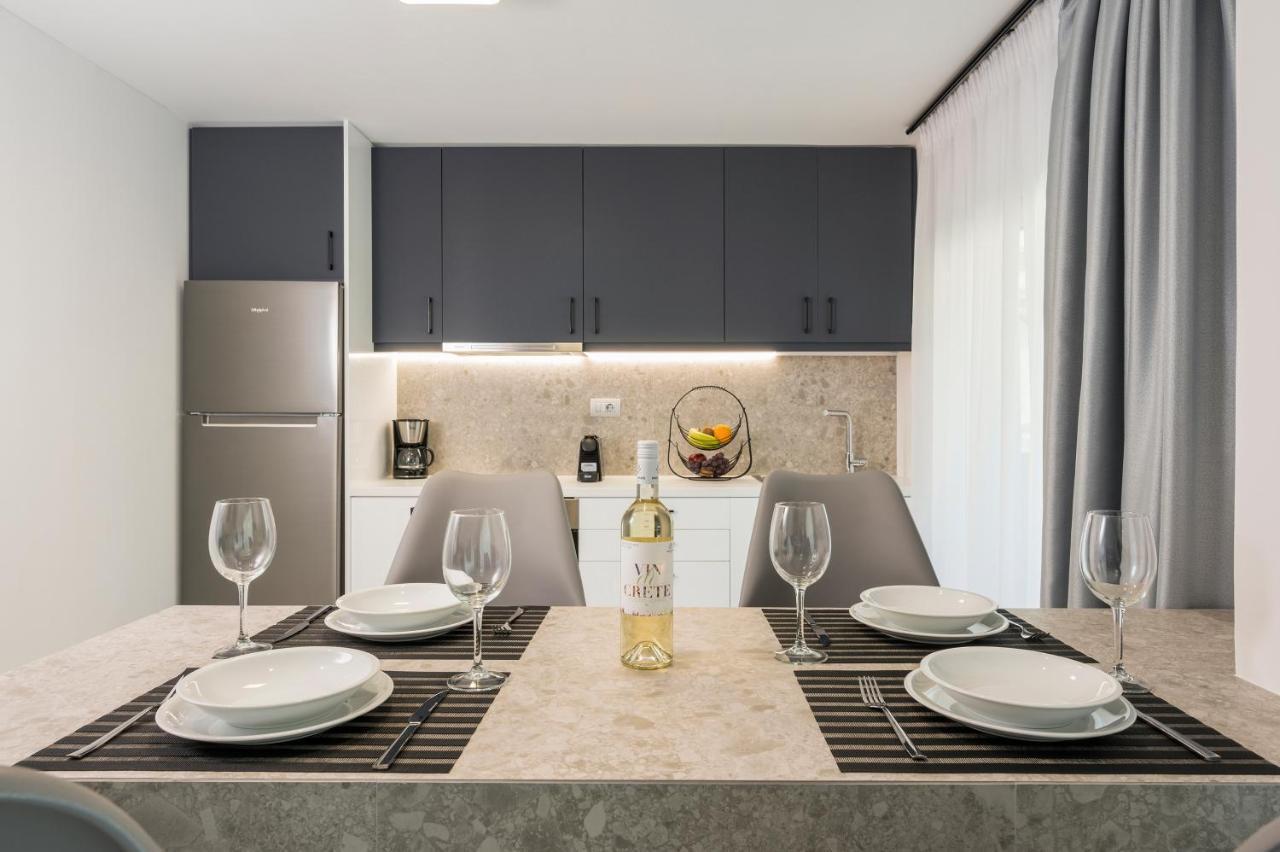 Quarters Luxury Apts Chania  ภายนอก รูปภาพ