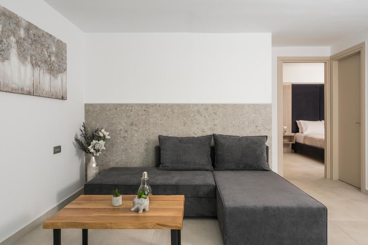 Quarters Luxury Apts Chania  ภายนอก รูปภาพ